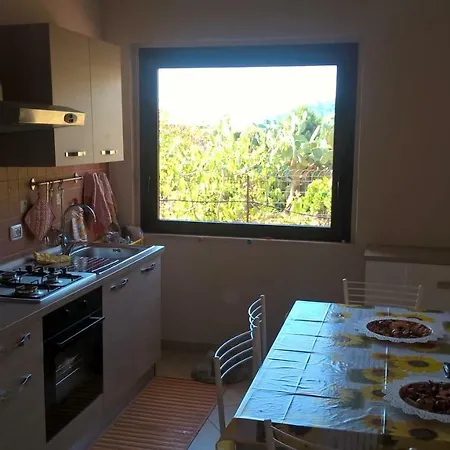 La Casa Dei Colori Holiday home Zafferana Etnea